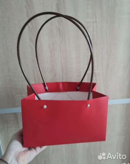 Грут кашпо, цветы