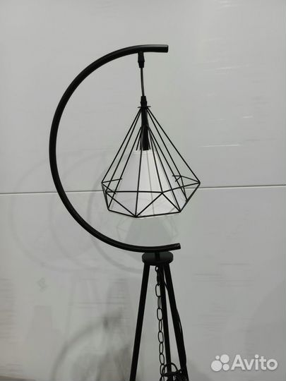 Торшер напольный с абажуром