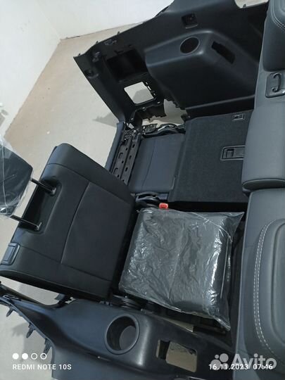 Toyota prado 150 семиместный салон