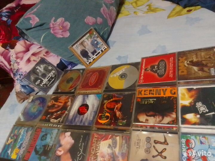 Аудиокассеты и сd DVD