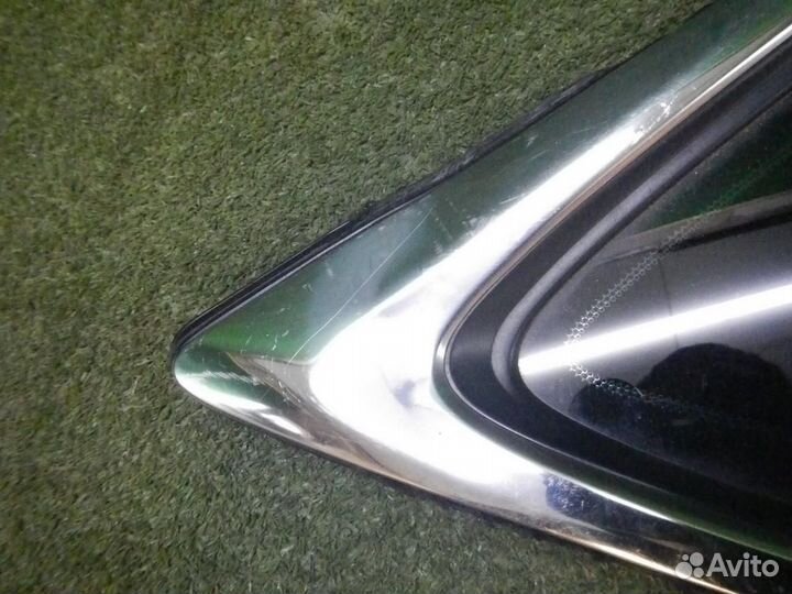 Форточка задняя правая Lexus NX (2014-2021)