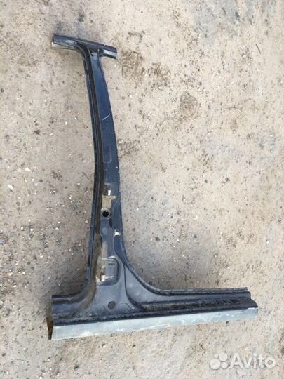 Стойка кузова центральная правая Лада Гранта 2190
