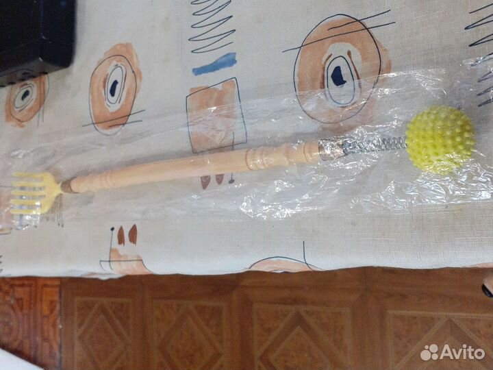 Чесалка массажер