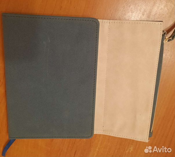 Ежедневник и ручка. Набор. Недатированный