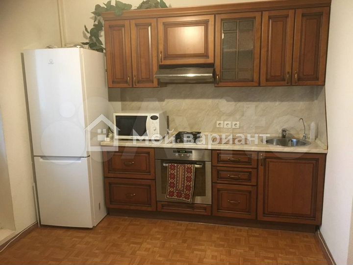 2-к. квартира, 61 м², 6/10 эт.