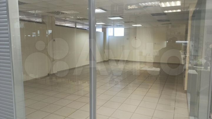 Торговая площадь, 38 / 64 / 480 м² ТЦ Платина