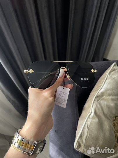 Солнцезащитные очки