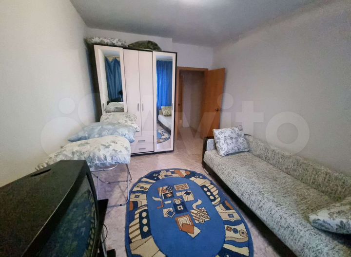 2-к. квартира, 55 м², 1/9 эт.