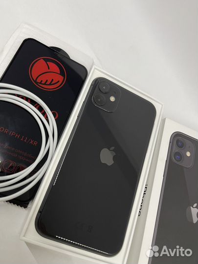 iPhone 11, 64 ГБ