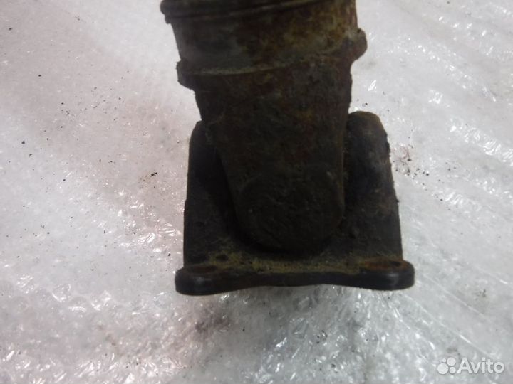 Карданный вал передний