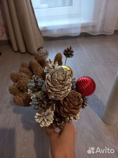 Шишки декор