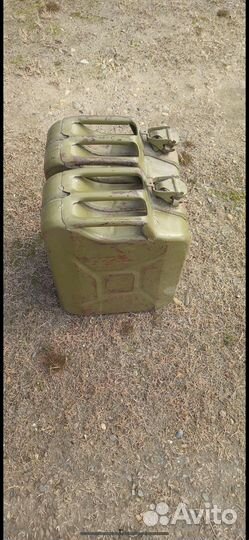 Канистра для бензина