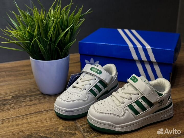 Кроссовки детские adidas