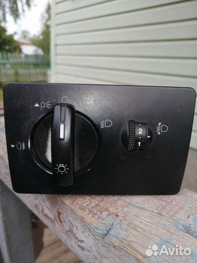 Блок включения света Форд фокус 2