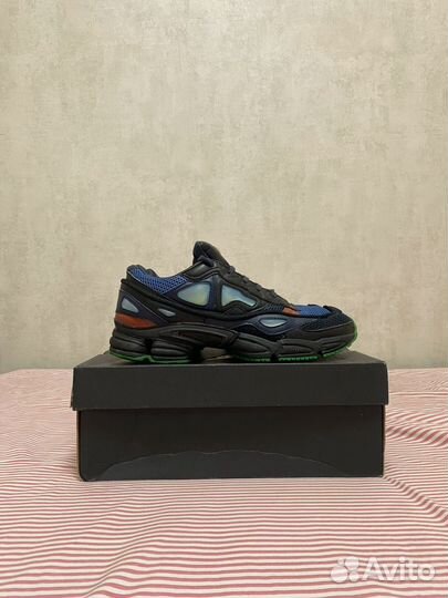 Кроссовки adidas raf simons ozweego 2