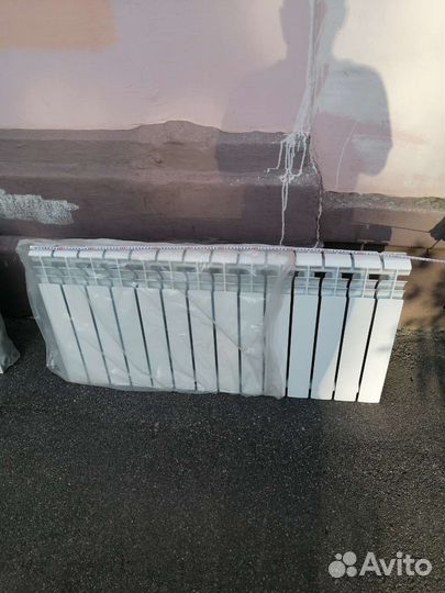 Продам радиаторы отопления новые