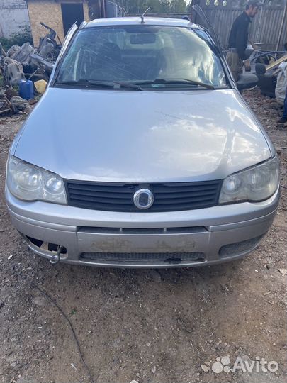 Fiat albea 1.4 МКПП поступила на разбор