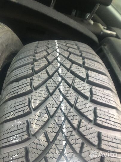 Bridgestone Blizzak LM-005 215/55 R16 91H