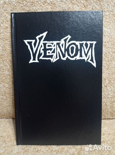 Комикс Venom by Rick Remender Hardcover