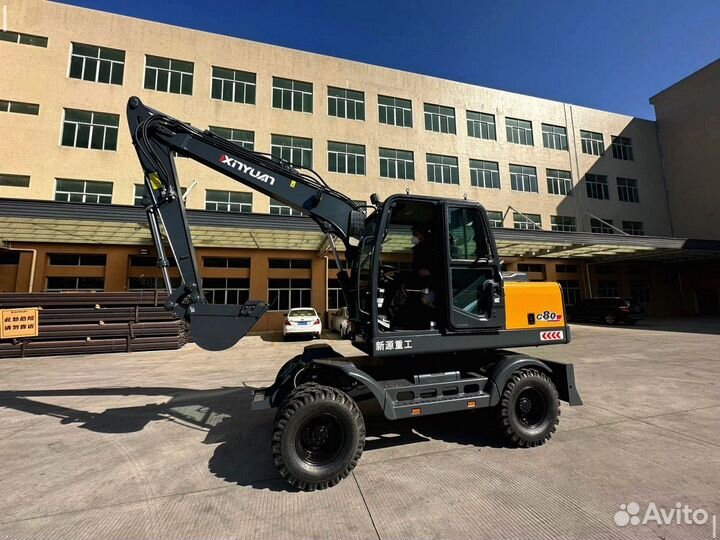 Колёсный экскаватор XINYUAN C80W, 2022