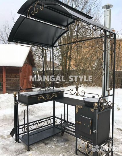 Мангал с крышей