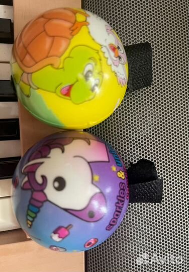 Мячик на резинке