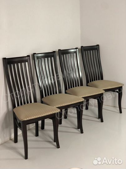 Столы и стулья