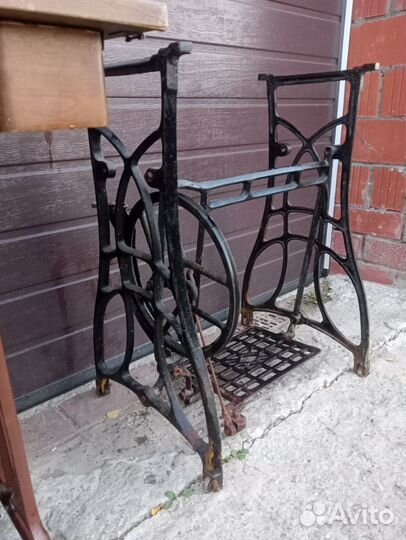 Швейная машинка/Чугунная станина