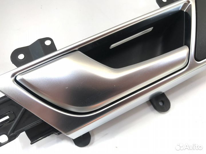 Ручка задняя левая Audi A6 C6