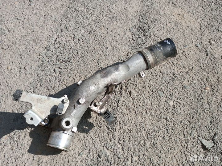 Патрубок интеркулера Toyota Rav4 40 2Adfhv - 2.2 д