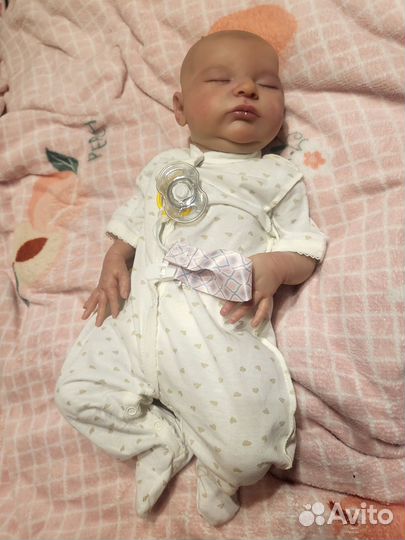 Кукла реборн девочка 50 см Laura