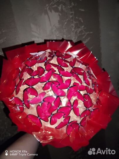 Букет из 45 бабочек