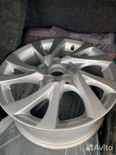 Диск toyota corolla е180 r16