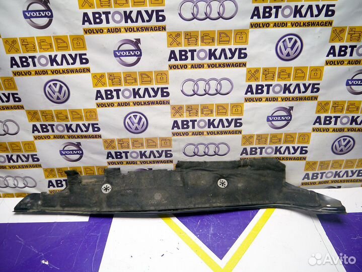 Водосток лобового стекла Гольф 5,6 1K0805277