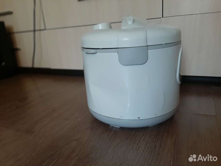 Мультиварка Lentel MXB-4LD11