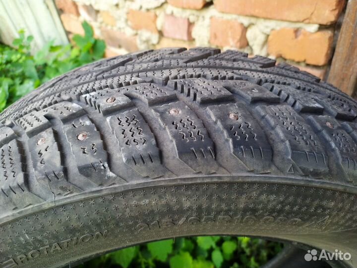 Kumho I'Zen RV Stud KC16 215/65 R16
