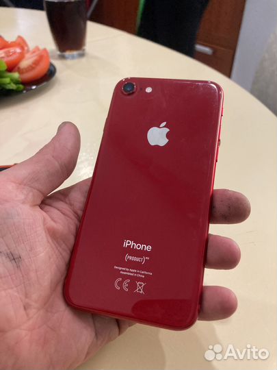 iPhone 8, 64 ГБ