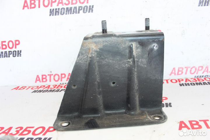 Кронштейн запасного колеса для Toyota Cami 2001-2