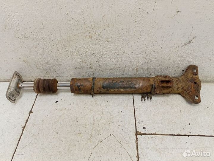 Амортизатор передний