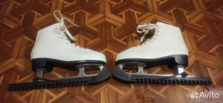 Коньки и фигурные коньки цена за 2 пары