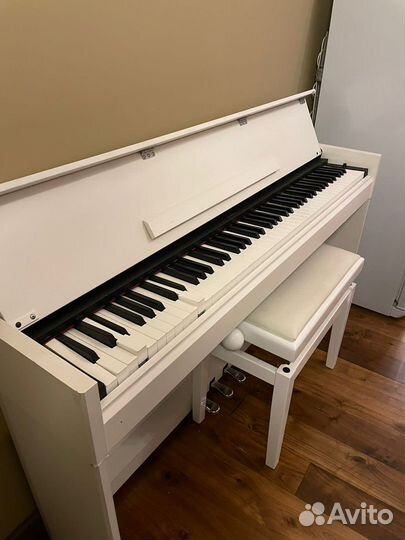 Цифровое пианино yamaha