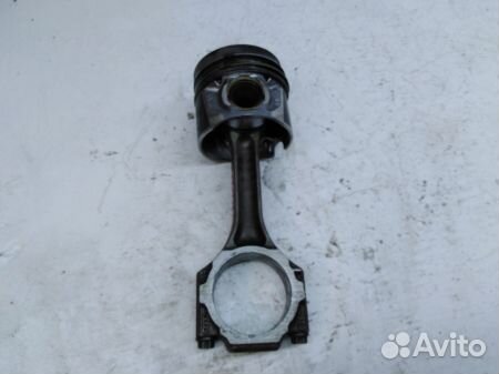Поршень с шатуном Ауди Bora A4