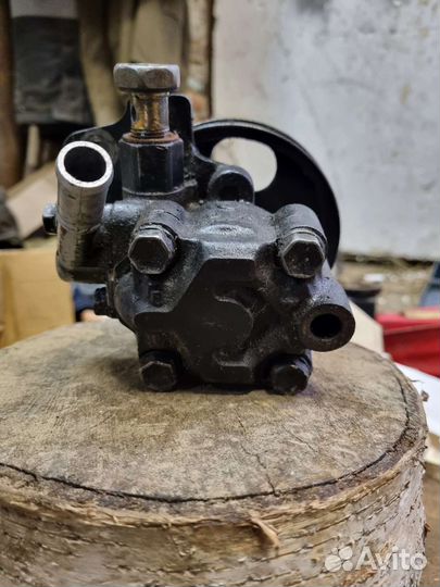 Насос гур nissan sunny