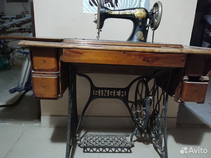 Швейная машинка singer