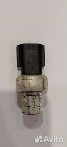 Датчик давления кондиционера Митсубиси Лансер 10