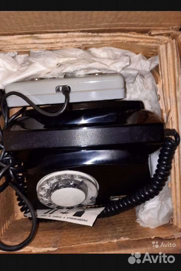 Старый телефон