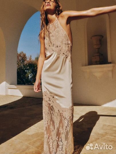 Кружевное платье Zara