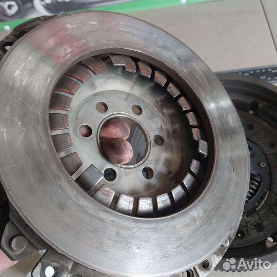 Маховик Volkswagen Golf 4 1.6