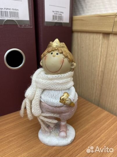 Фигурка интерьерная