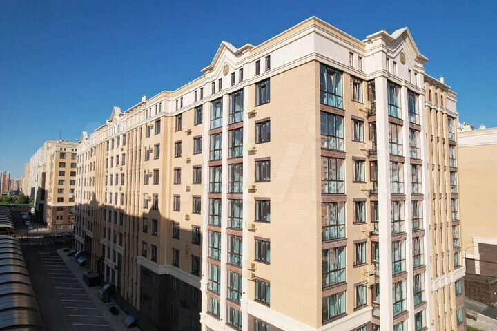 2-к. квартира, 70,4 м², 6/8 эт.